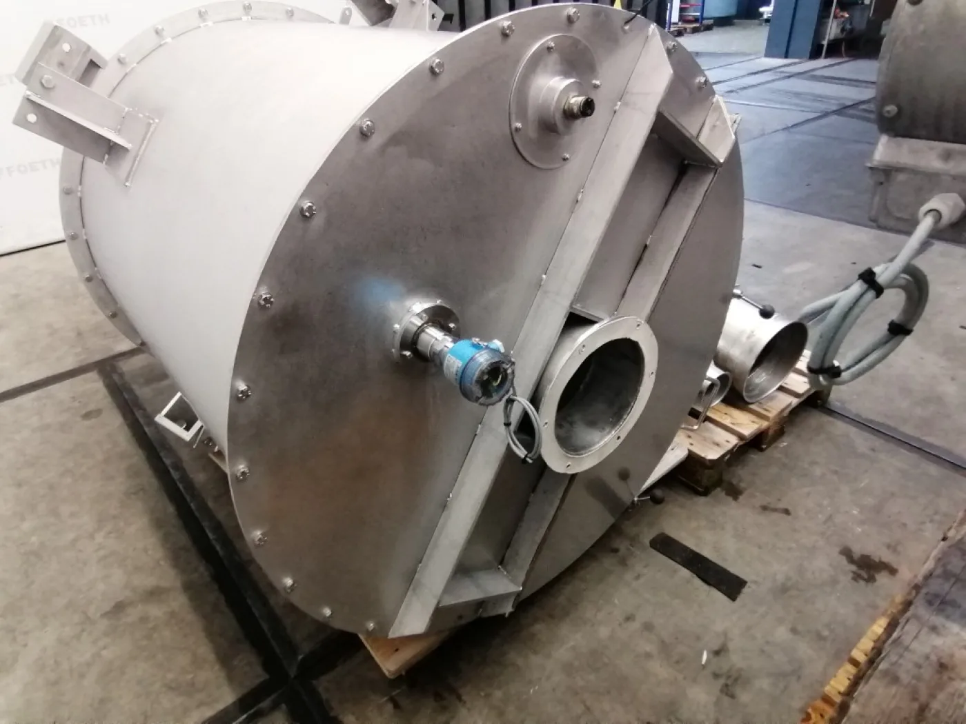 Silo with - Metering screw - 8