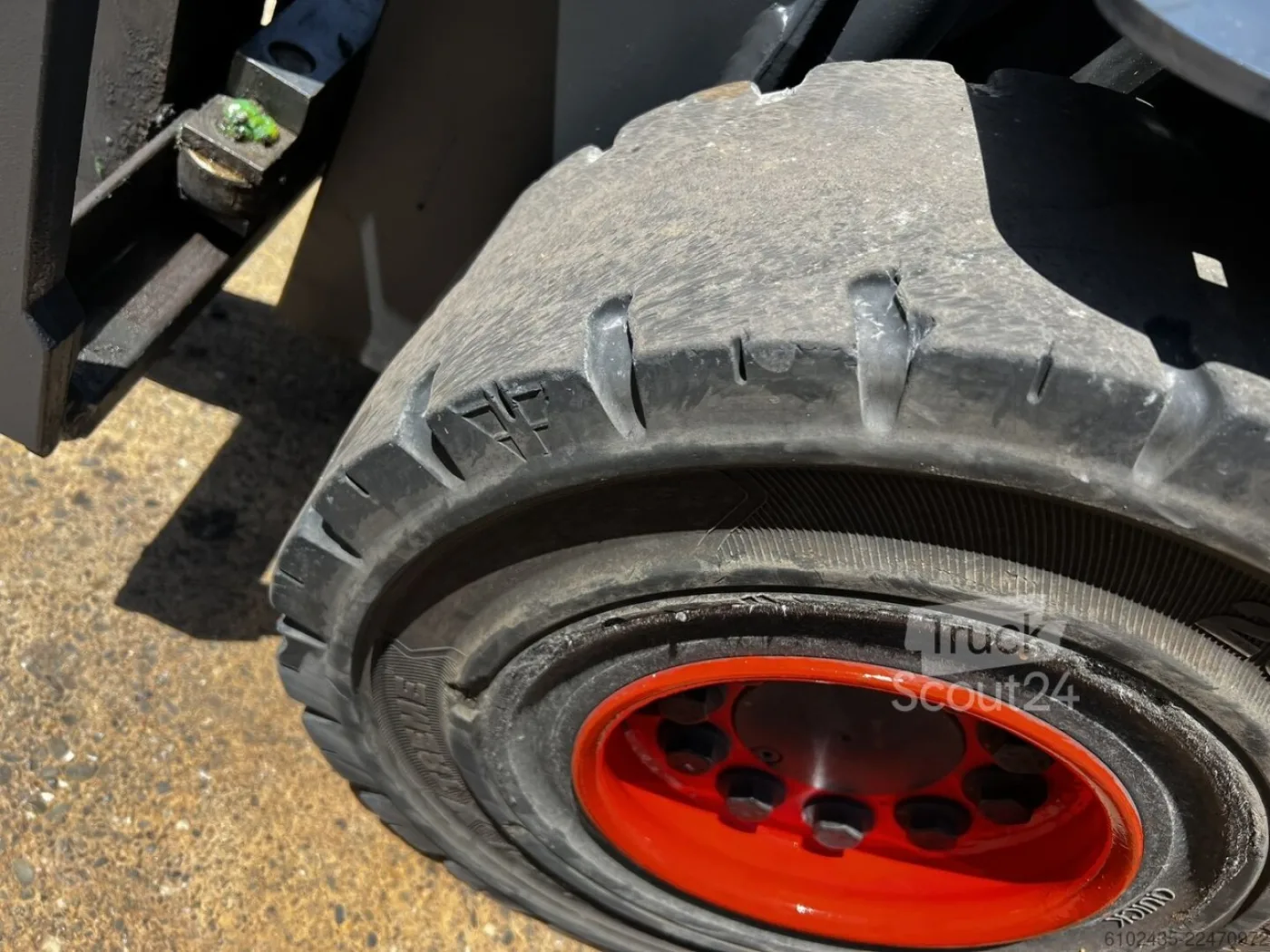 Linde E25-01 - 4