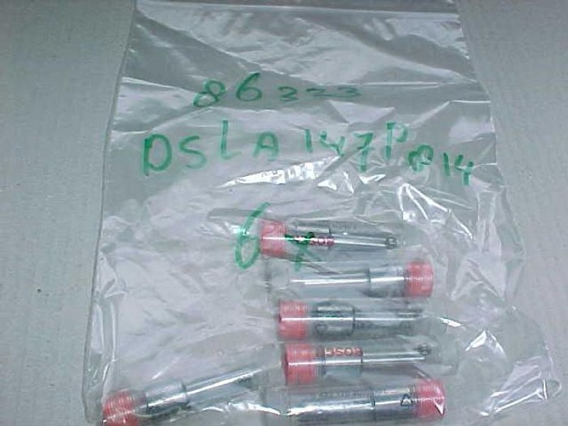 BOSCH INJECTOR NOZZLE DSLA147P814 NEW !!