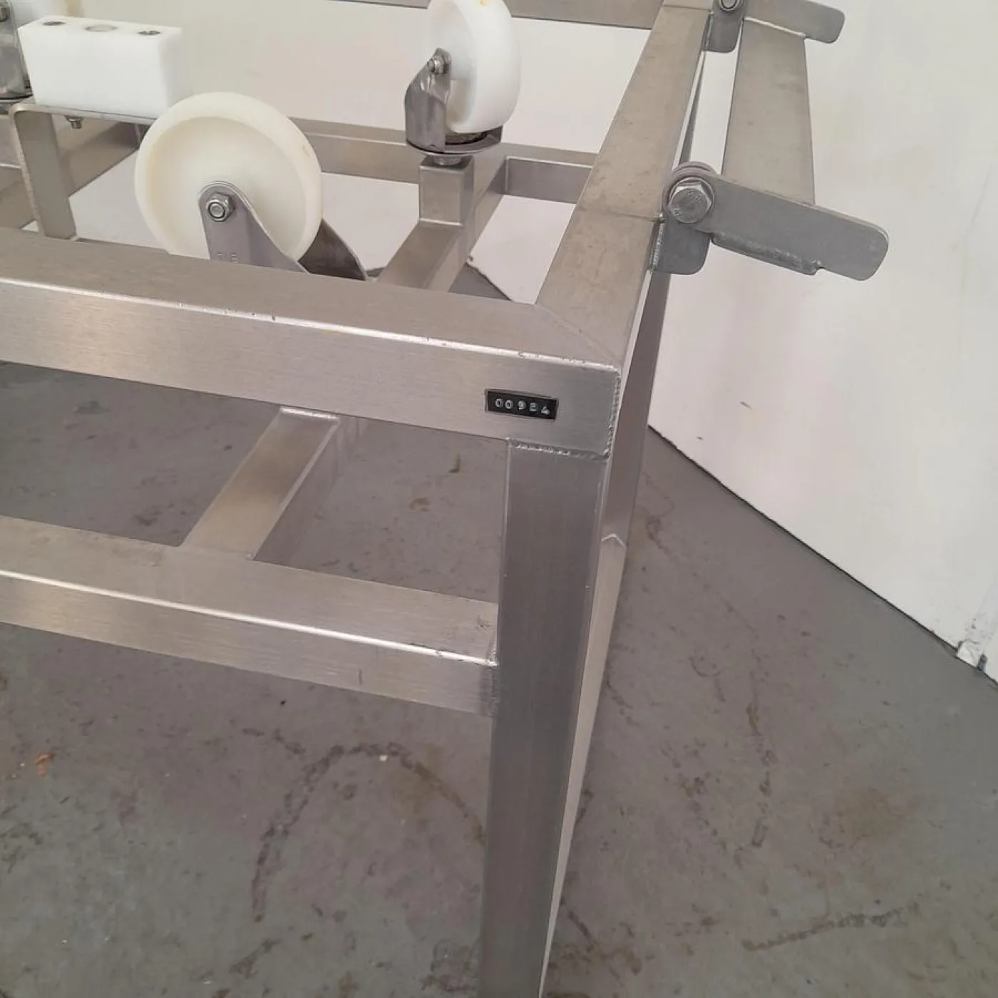 Box Rotation Stand - 4