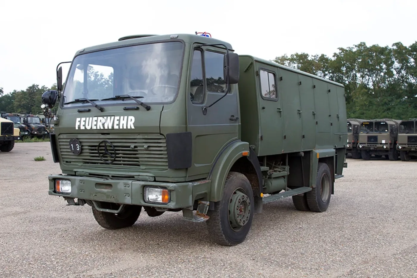 Mercedes-Benz 1017 F - 1