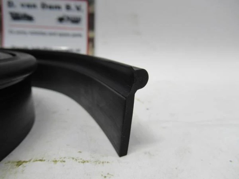 Tochtstrip rubber voorruit