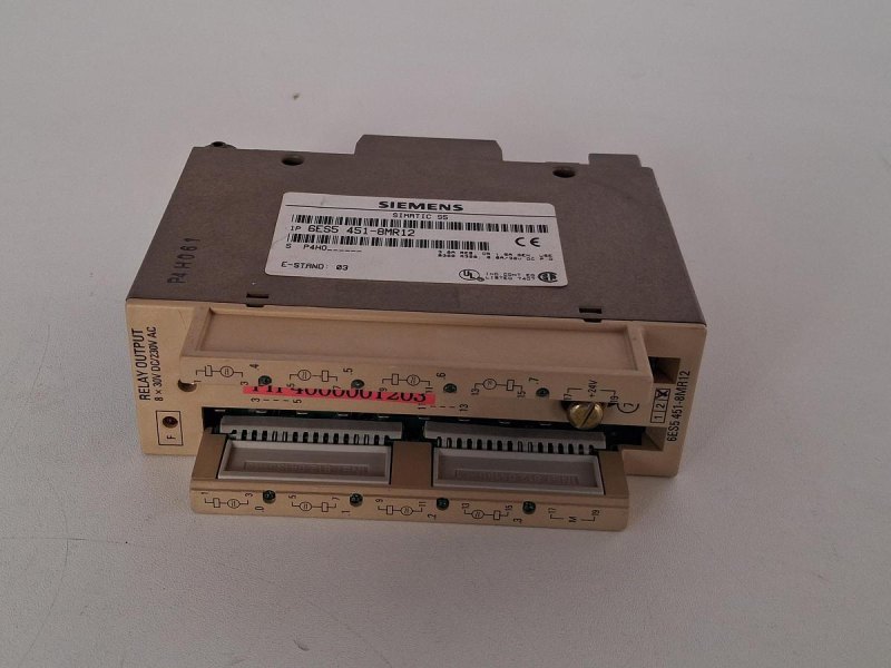 Siemens SIMATIC S5 6ES5 451-0MR12 Digital Output Module