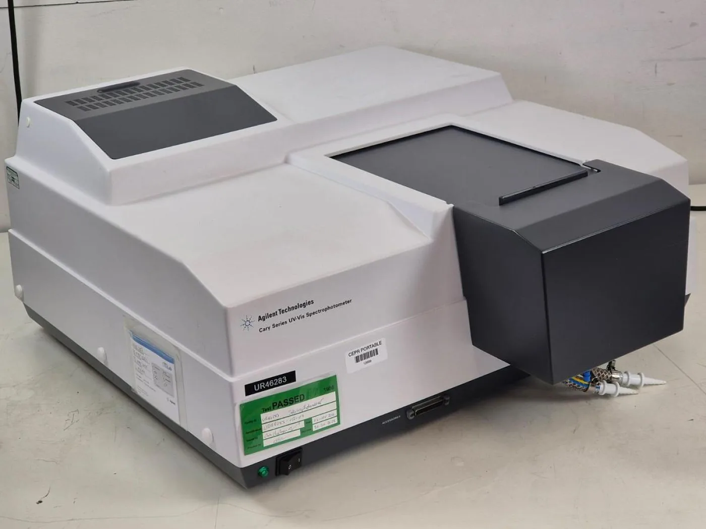 Agilent Cary Series UV-Vis Spectrophotometer - 1
