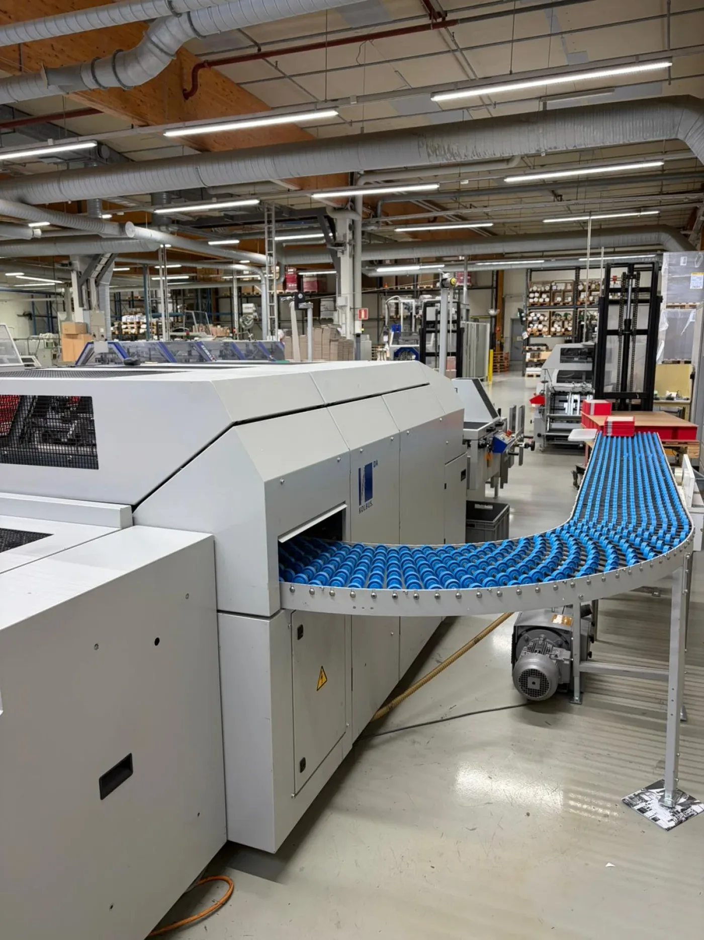 Kolbus DA 270 máquina de hacer tapas - 2