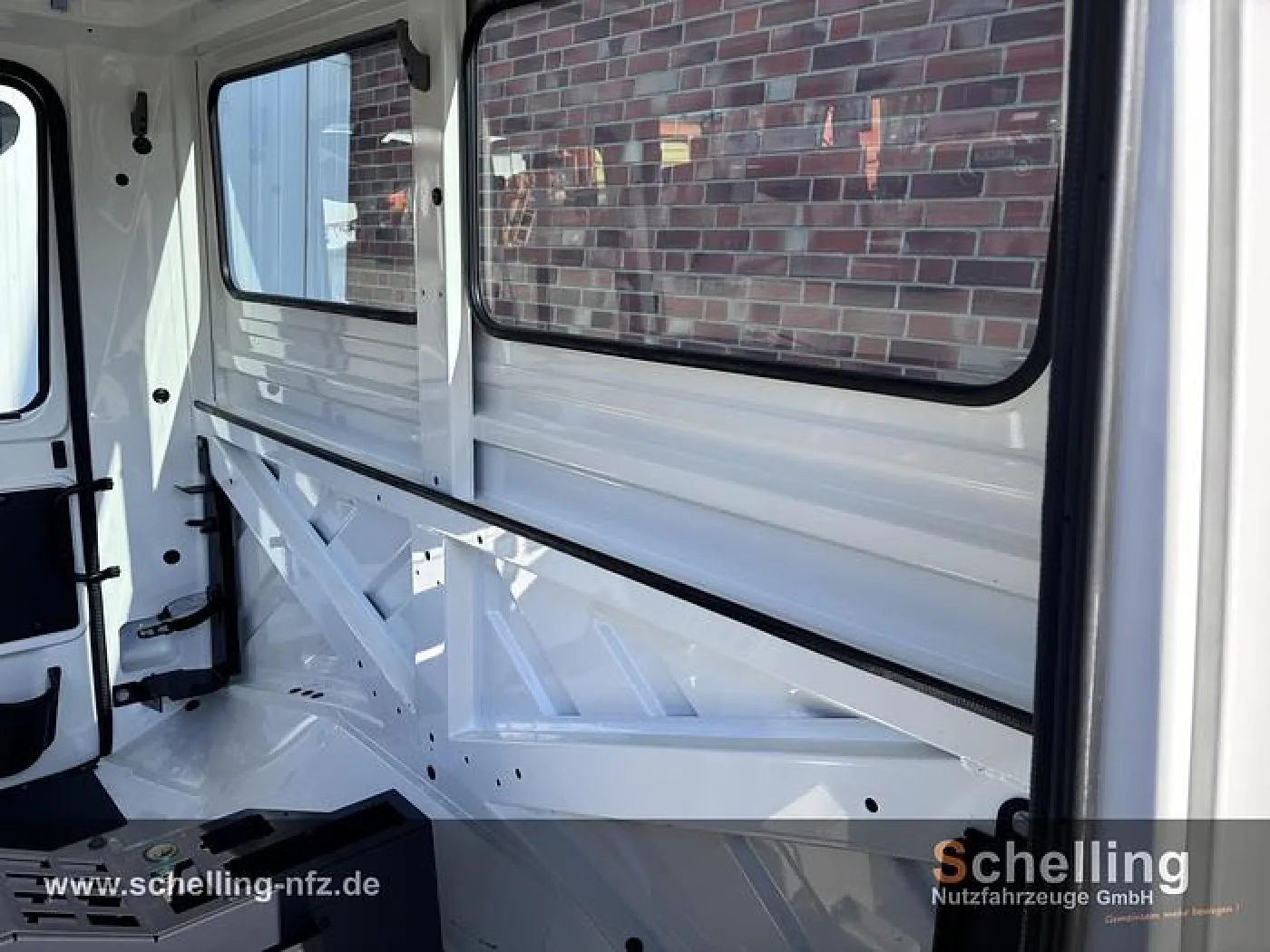 Fahrerhaus UHN - 8