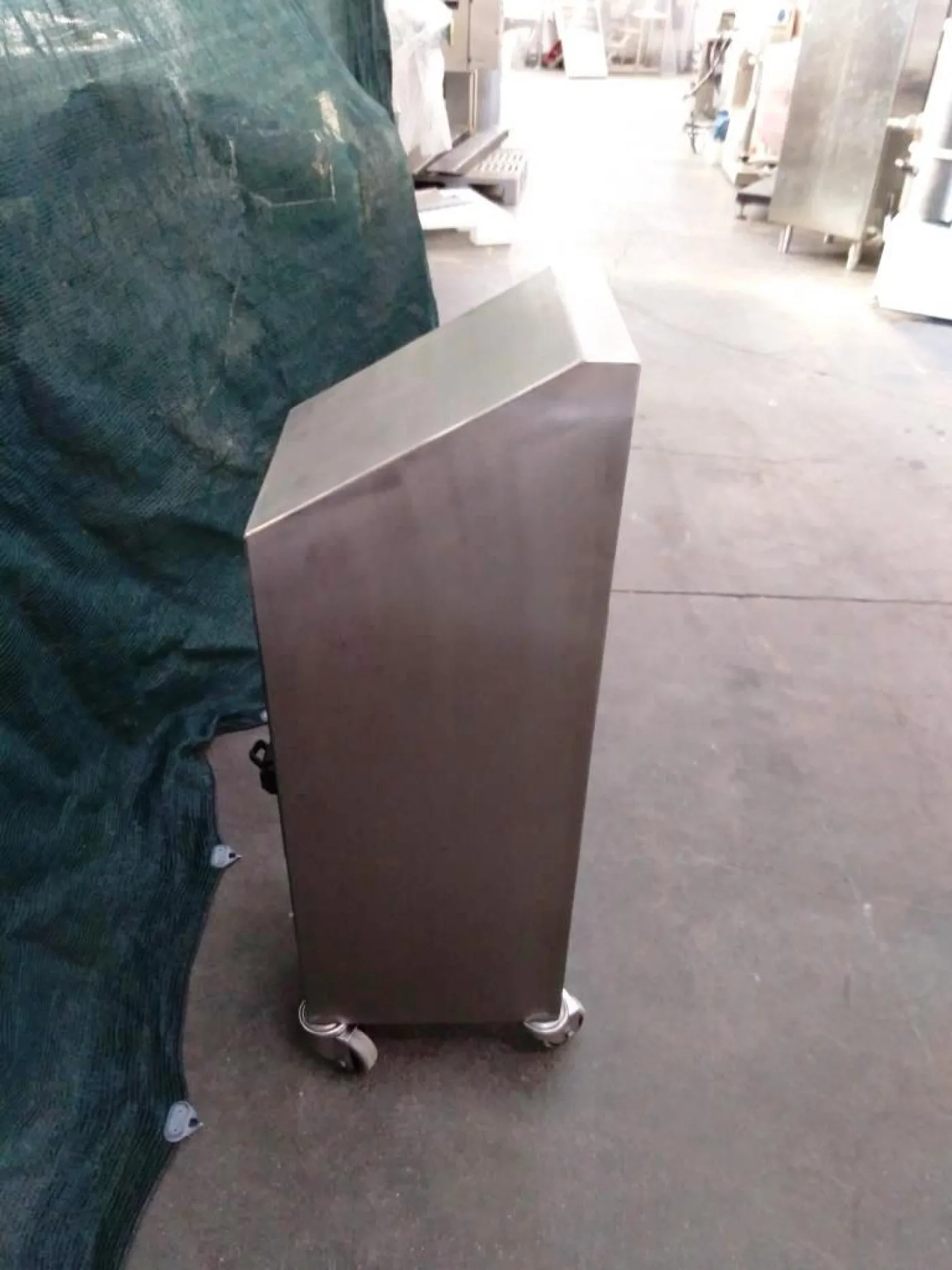 CONTENITORE IN ACCIAIO INOX CARRELLATO - 3