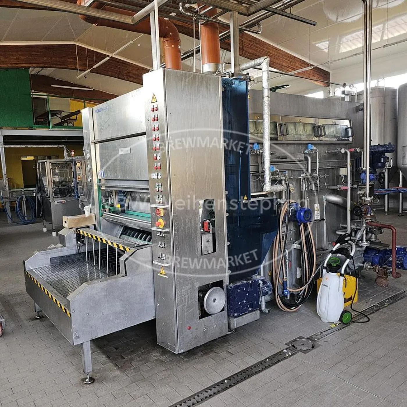 Bottle cleaning system - 8