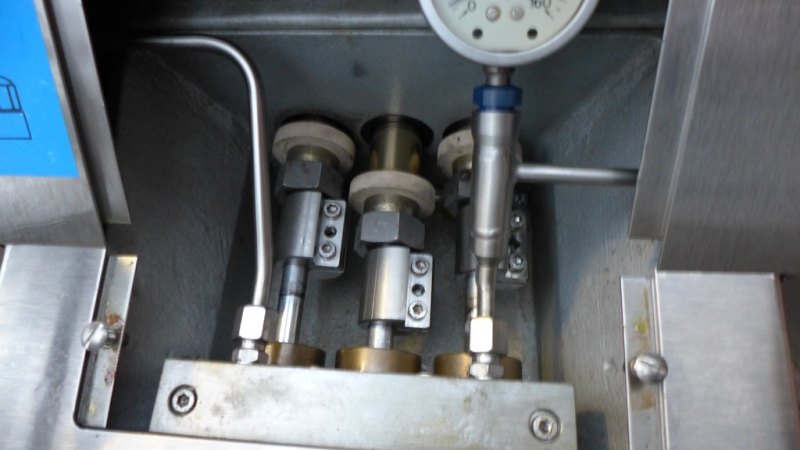APV Homogeniser R.14.38 - Piston homogeniser