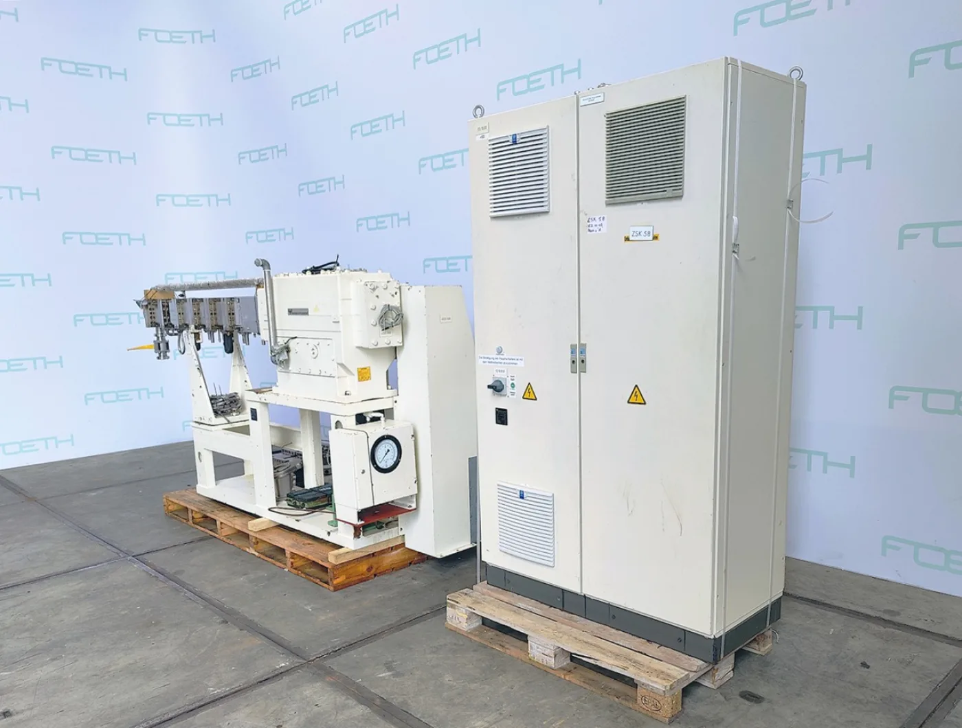 Werner & Pfleiderer ZSK 58 - Double screw extruder - 2