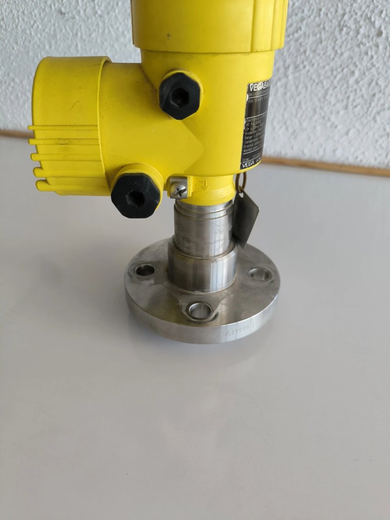 PRESSURE TRANSMITTER VEGA VEGABAR 83 ATEX DN25