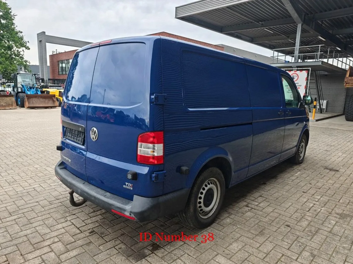 Volkswagen Transporter 2.0 TDI 4Motion 3 Persons Clutch Defect! - 5