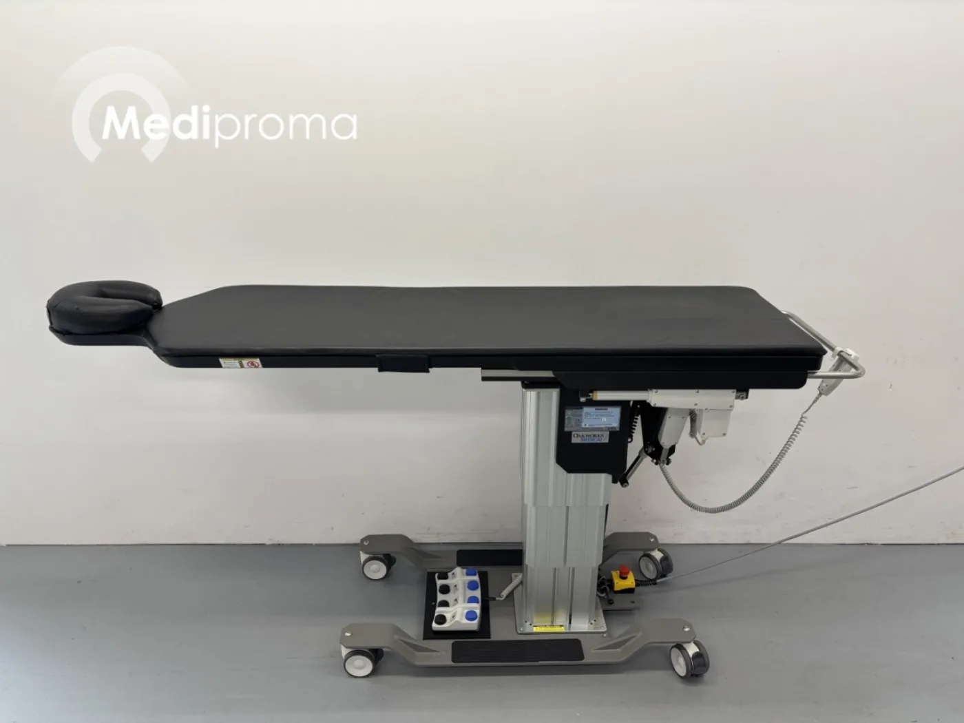 Oakworks Medical Elektrische Röntgentafel - 1