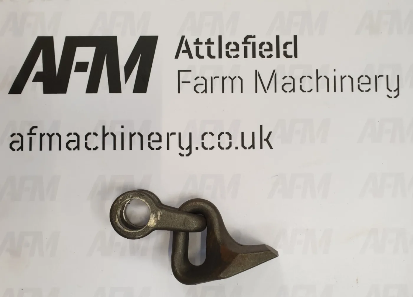 Spearhead 09.902.01Boot Flail &amp; 7190175 Shackle Set - 1