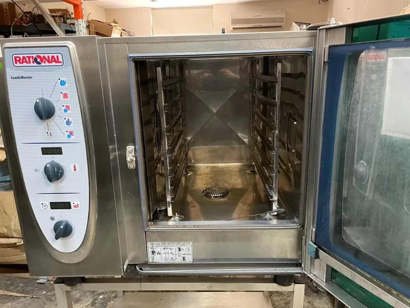 Rational CombiMaster (CM) 6-1/1/E (6-Grid Electric Combi Oven) - islandcatering - 4