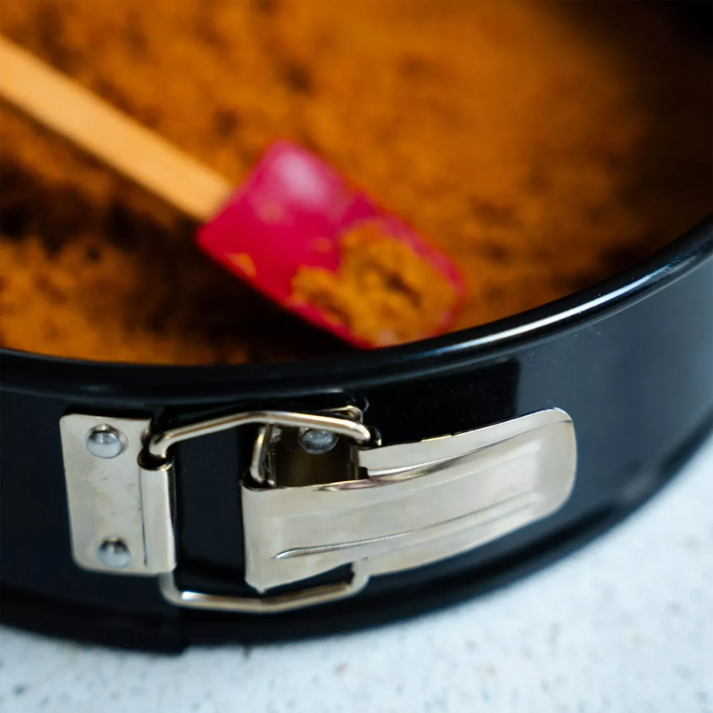 Tala Performance Eclipse Non-Stick 23cm Springform cake tin - islandcatering - 5