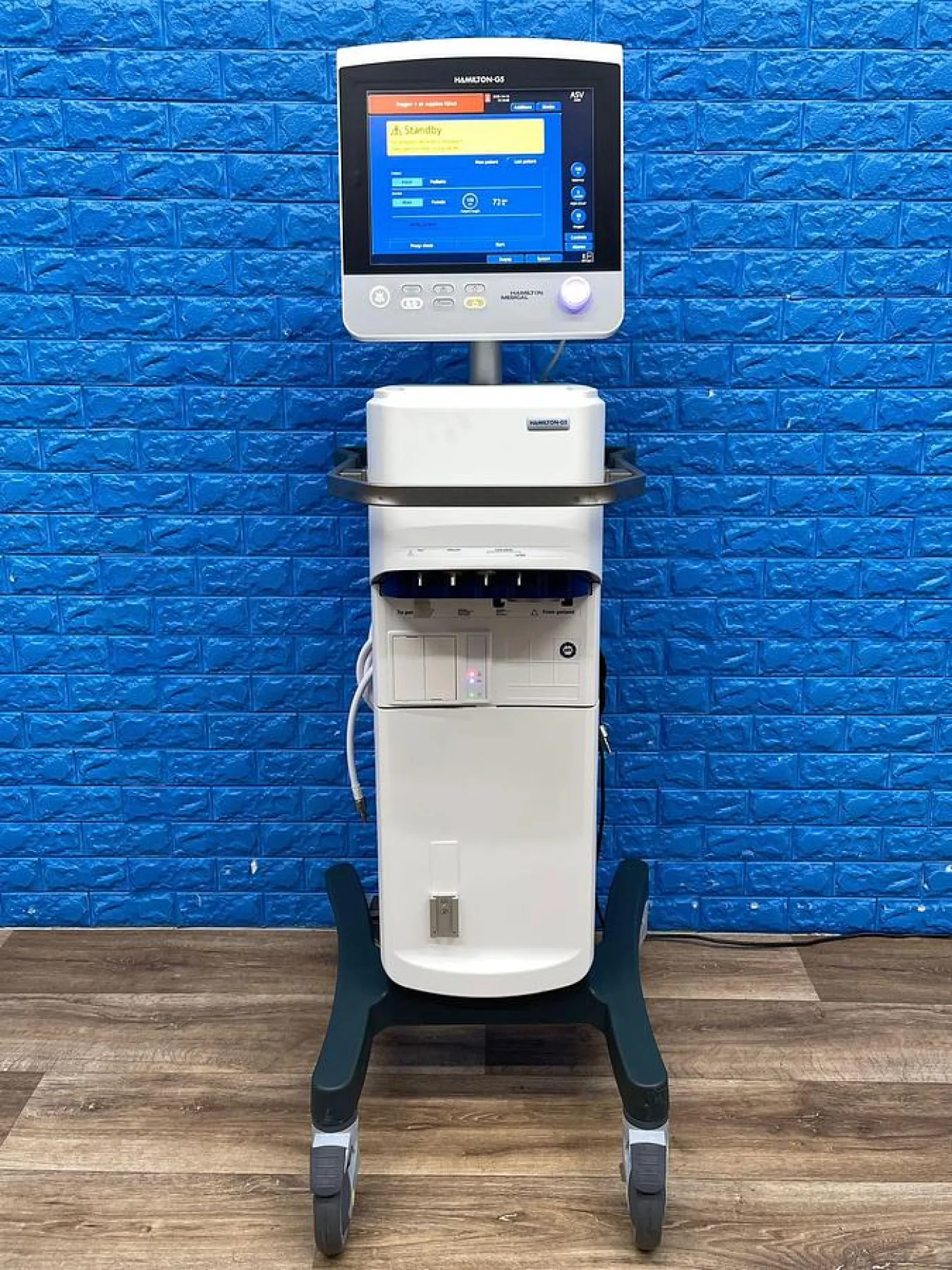 HAMILTON G5 Ventilator YOM: 2020 - 3