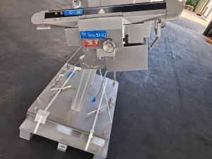 INOVA STS 1000 Zuführ- und Vereinzelungssystem