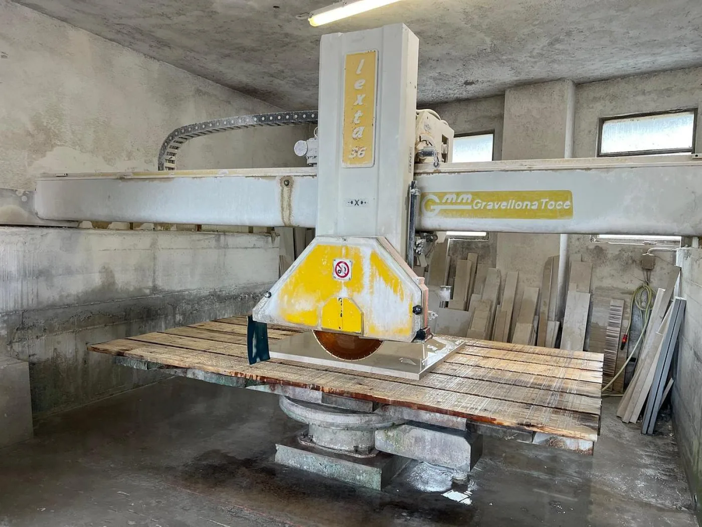2001 GMM LEXTA 36 Full - 8