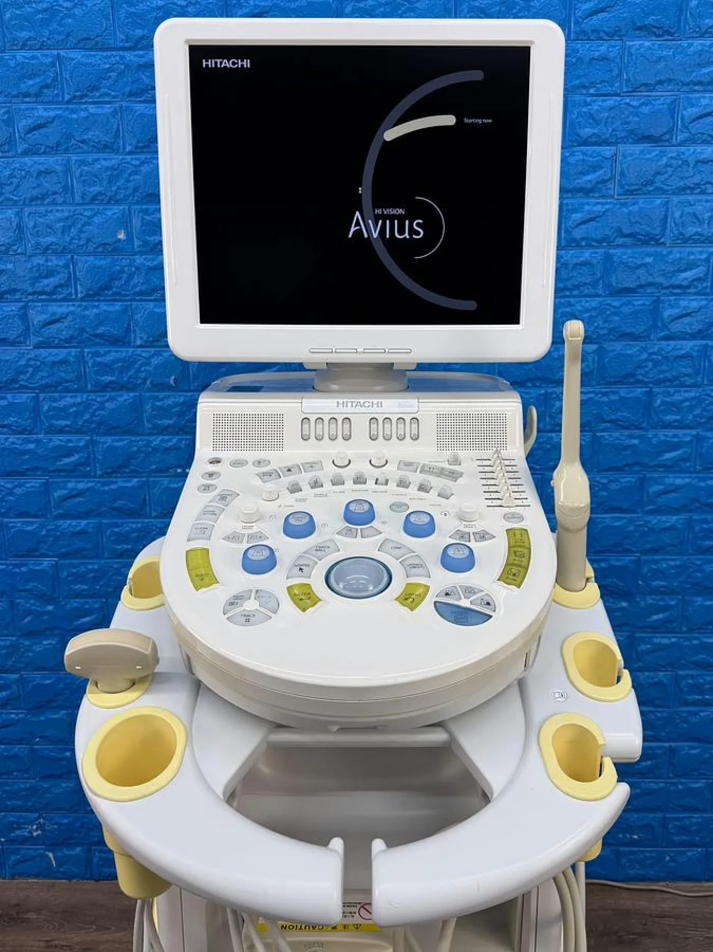 Hitachi HI Vision Avius Ultrasound YOM: 2011 - 3