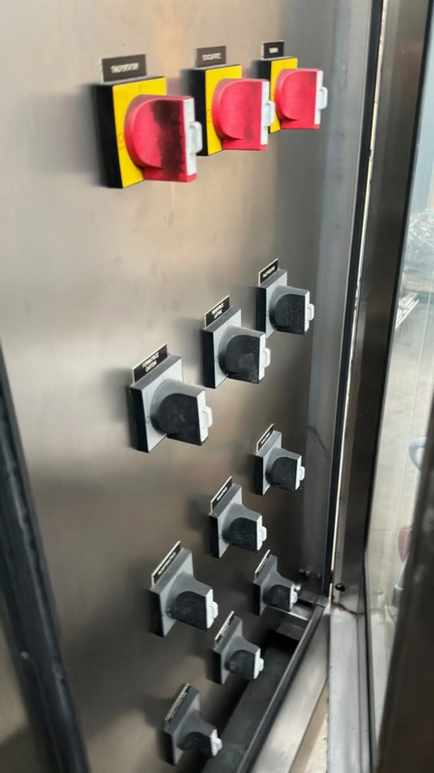 ELECTRICAL PANEL FOR COMMAND AND MANAGEMENT CONVEYOR BELTS, SECOND-HAND MACHINE - 5