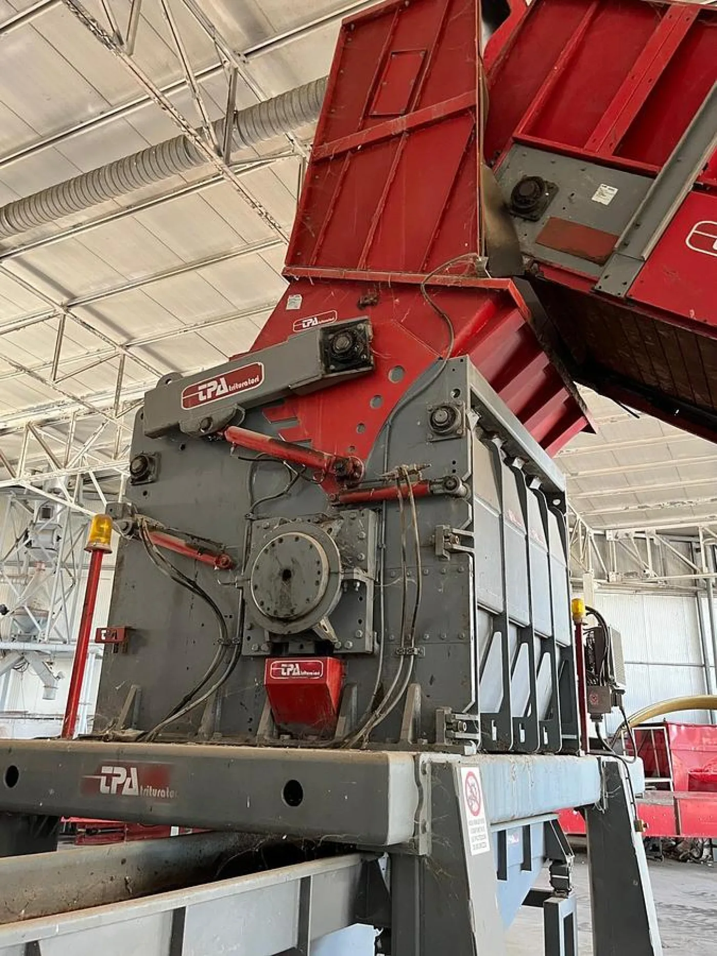 2008 TPA Trituratori Plastics Shredder, Granulator & Conveyor Full Plant - 2