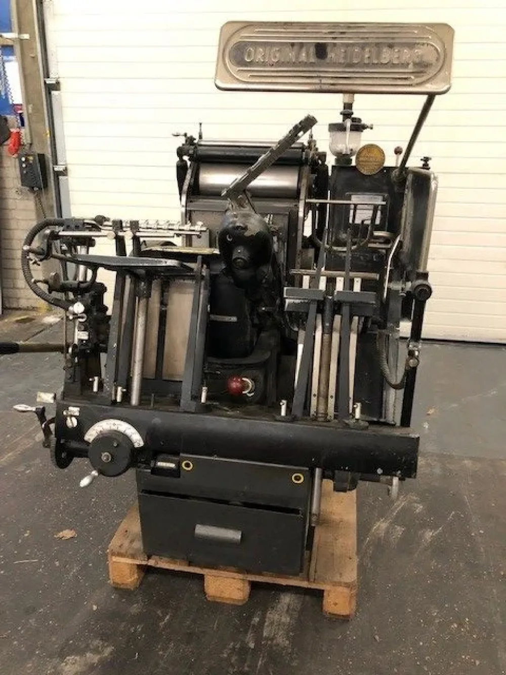 Heidelberg Varimatrix 105C die cutting machine
