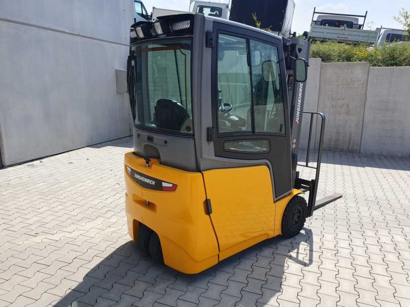 Jungheinrich EFG 215 / Triplex: 4.25m! / SS / 4.297h!