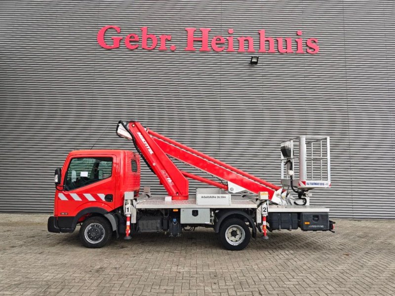 Nissan Cabstar 35.13 NT400 Multitel MT162