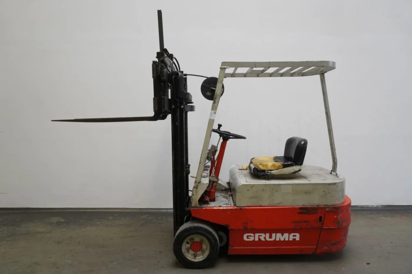Frontstapler Linde E 12 323 (1982) - 4