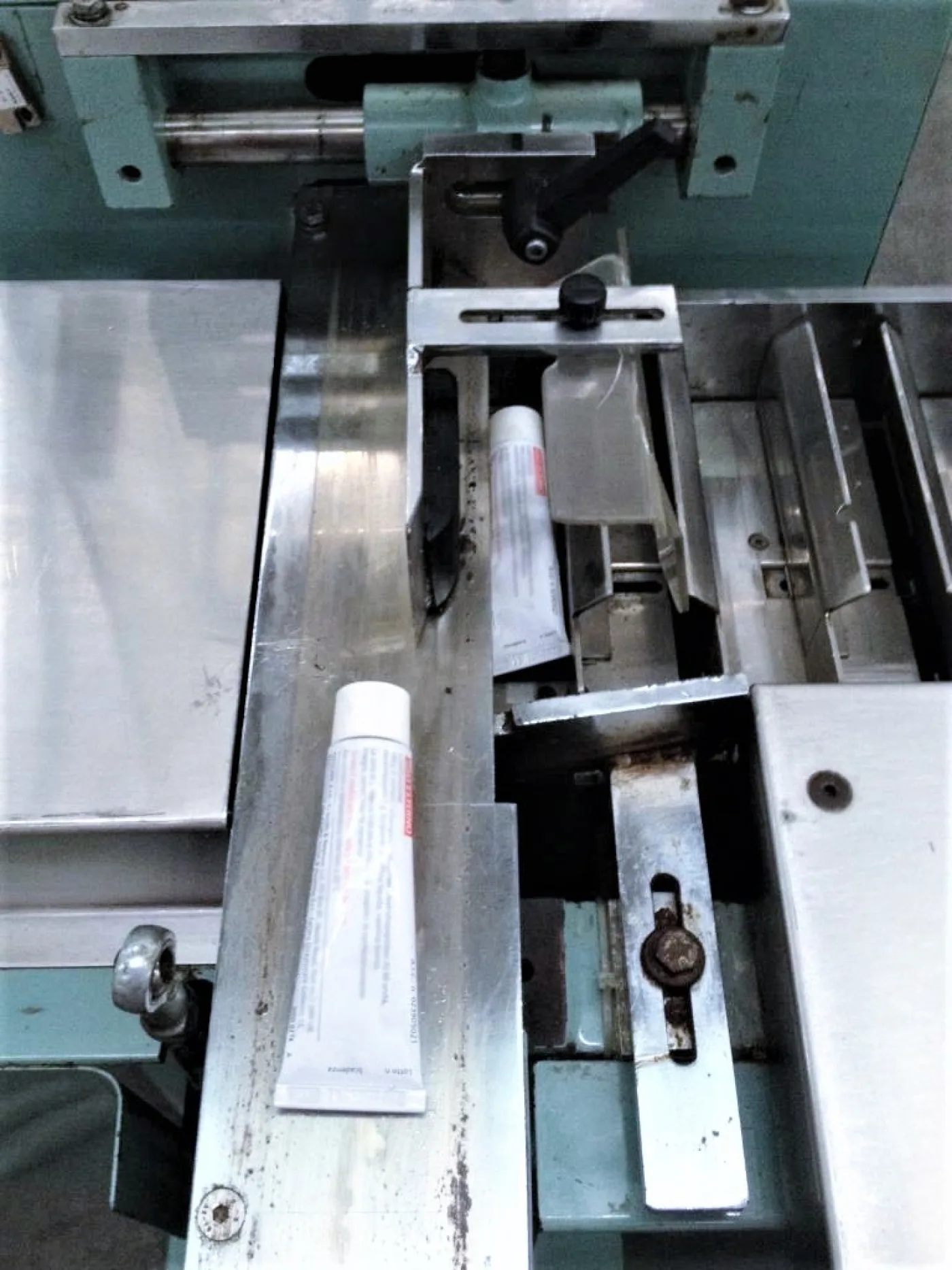 ASTUCCIATRICE AUTOMATICA ORIZZONTALE – ZANASI MOD. KB - 7