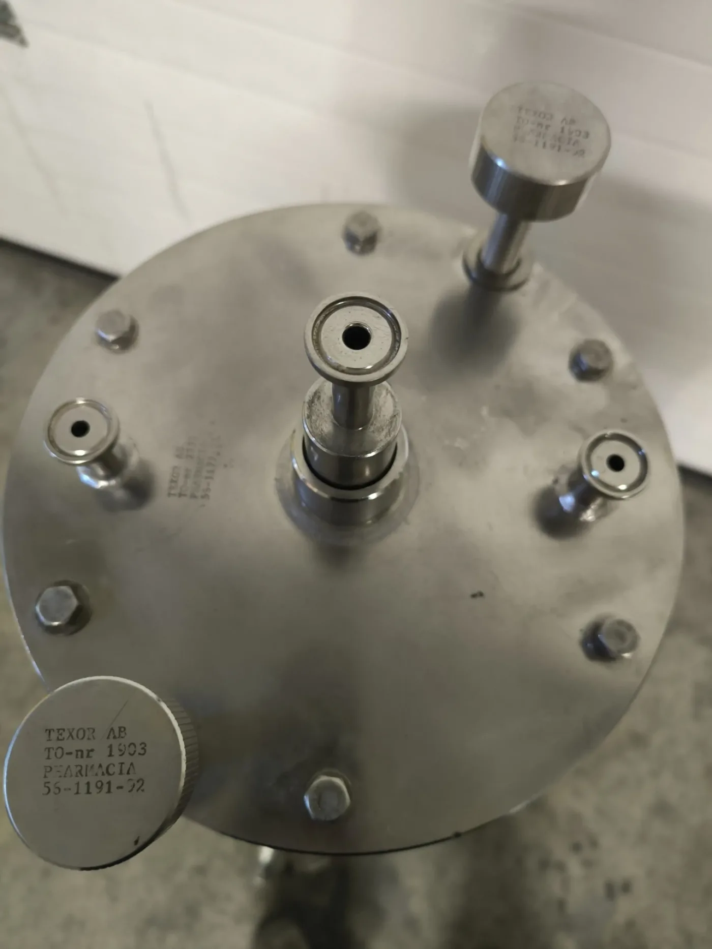 USED AMERSHAM PHARMACIA BIOTECH FINE LINE STAINLESS STEEL CHROMATOGRAPHY COLUMN 24 LITERS - 3