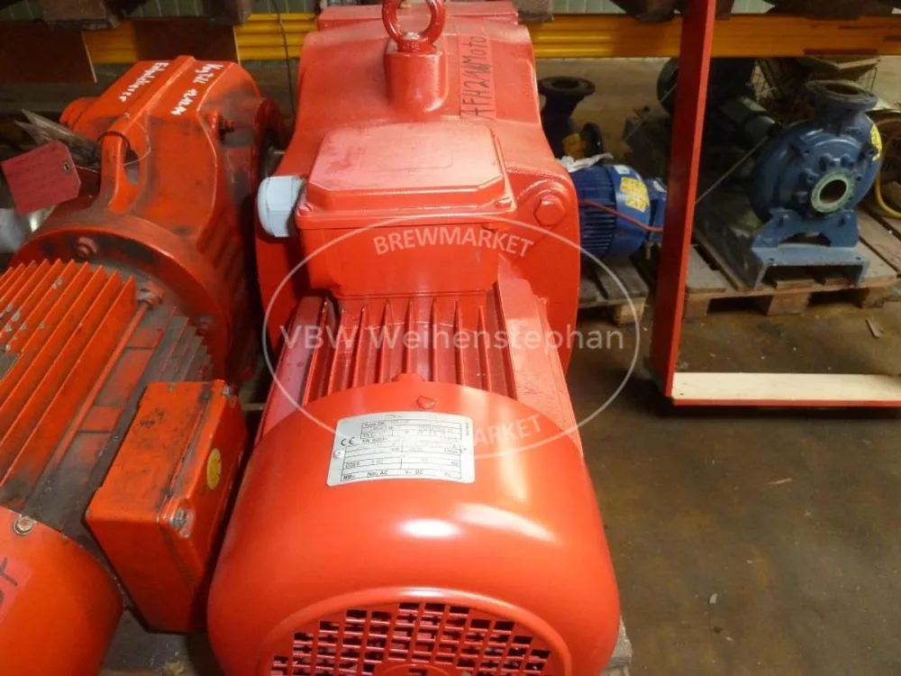 Motor with bevel gear