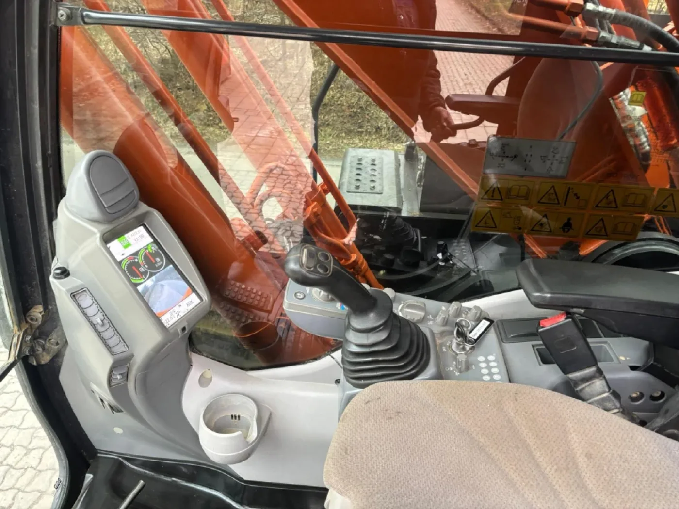 Hitachi - ZX 210-6 - 8