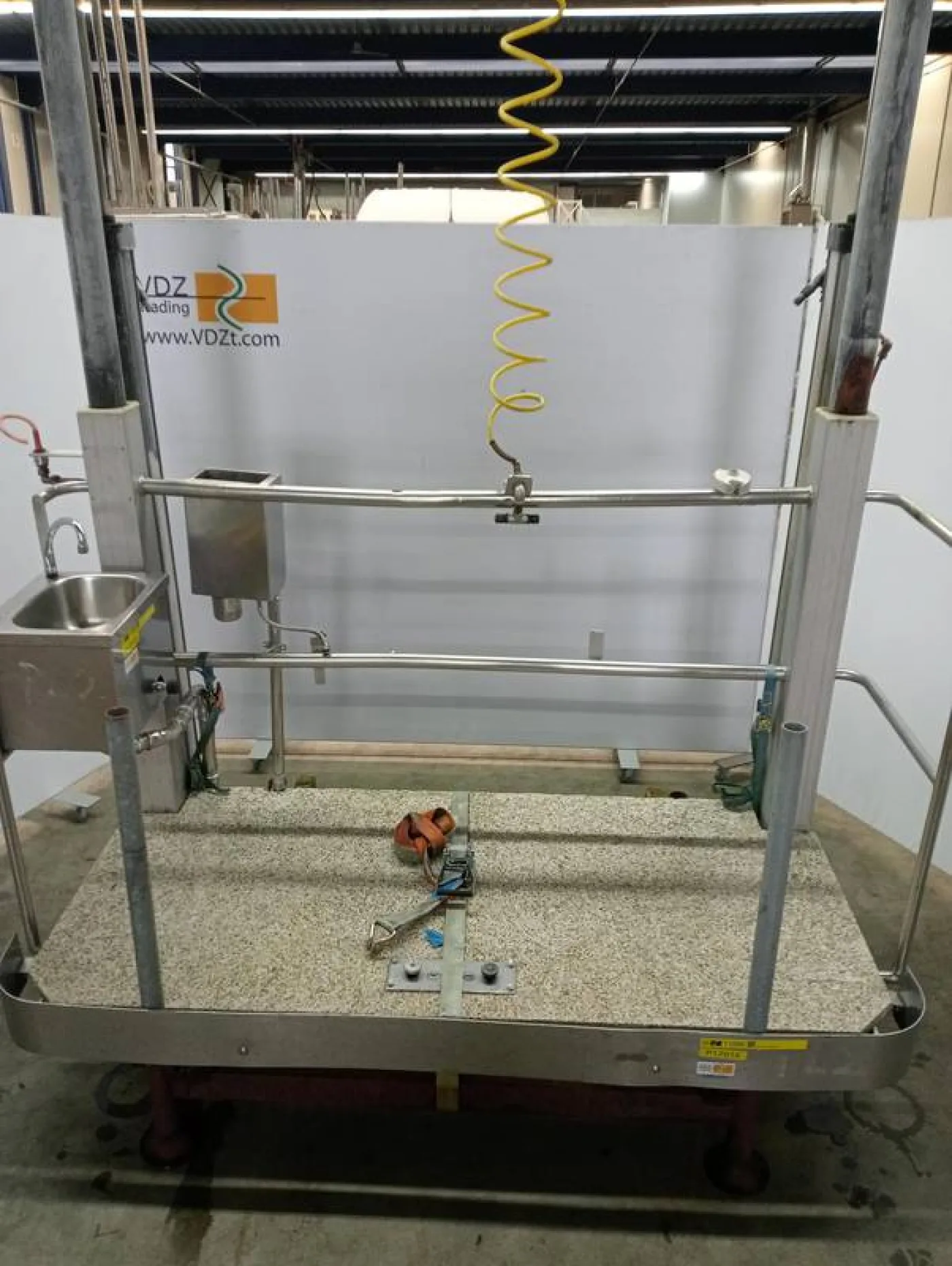 Movable platform - 5