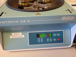 2460 - Used Hettich Rotofix 32 A benchtop centrifuge