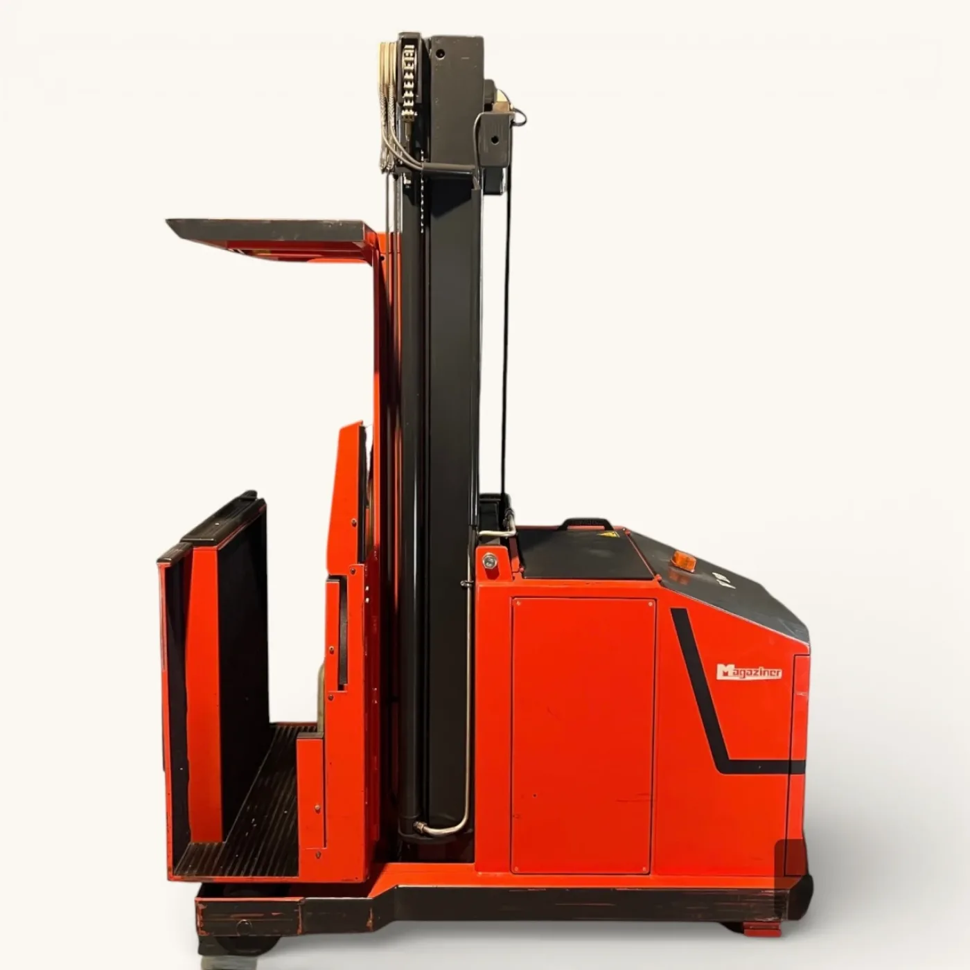 Magaziner EV 10 Schmalgang Kommissionierstapler Baujahr 2007 - 2