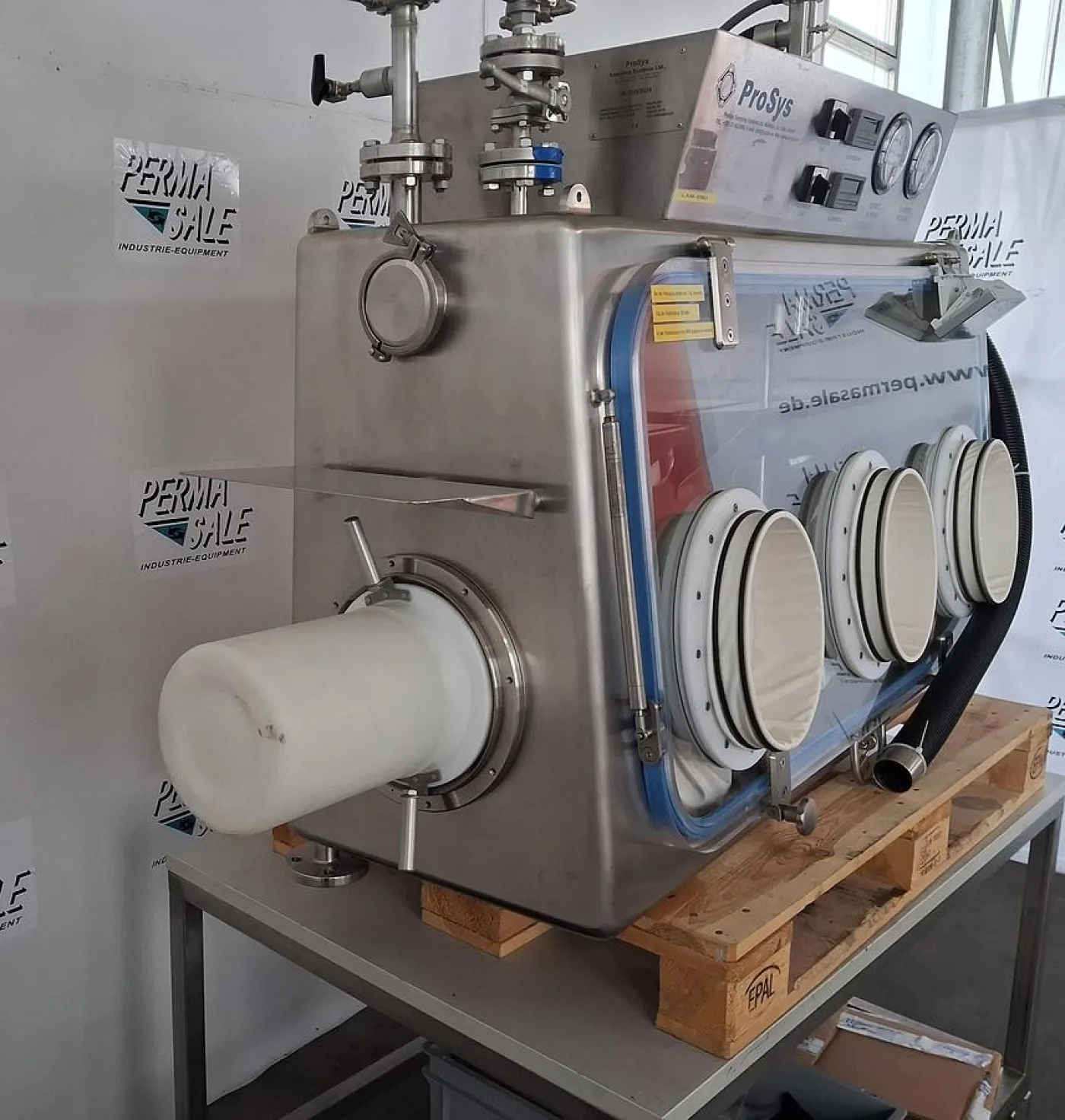 ProSys Sampling Systems Ltd. Glovebox Model 6001 - 8