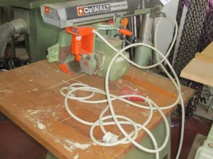 RADIALE DEWALT MOD. DW125