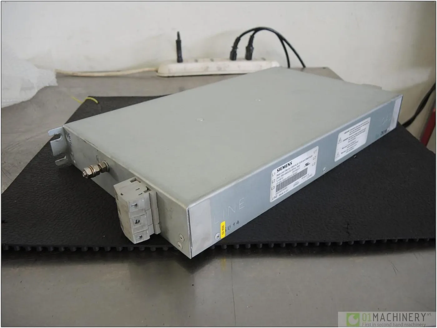 2009 SIEMENS 6LS3000-0BE21-6DA0 AI2535 - 3