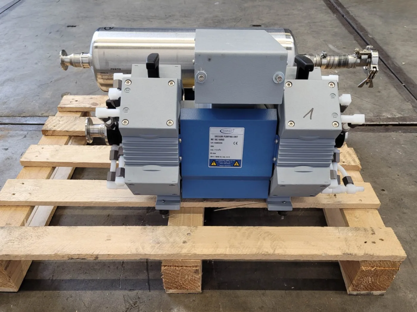 Vacuubrand ME 16C - Vacuum pump - 8