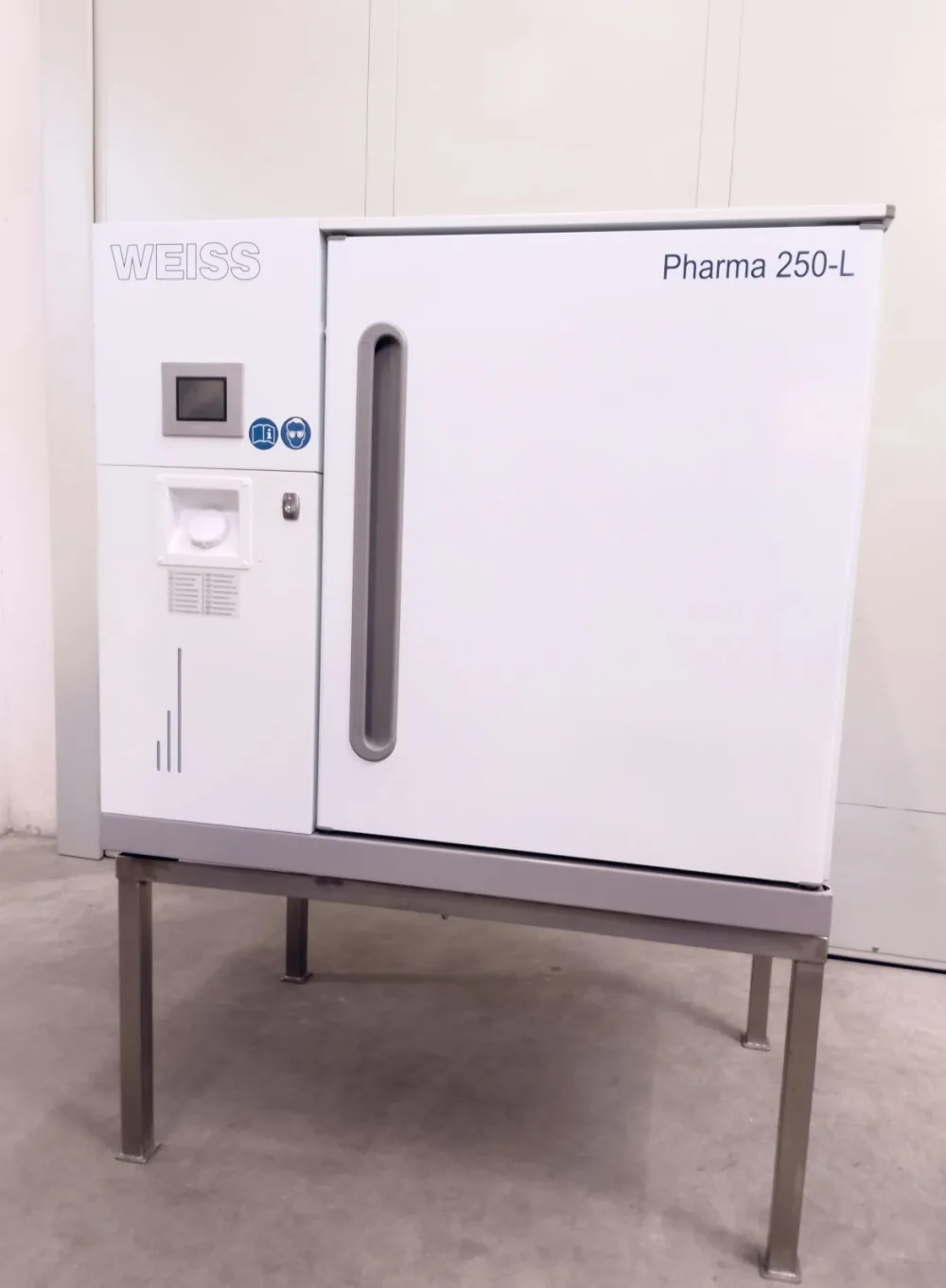 CABINA PER PROVA DI FOTOSENSIBILITÀ – WEISS – MOD. PHARMA 250 L
