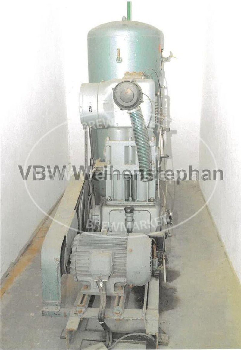 Air compressor