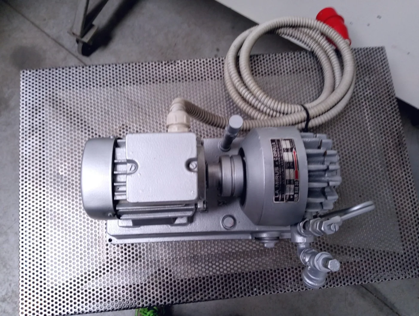 POMPA PER VUOTO – LA MIRUS – MOD.5-80 - 4