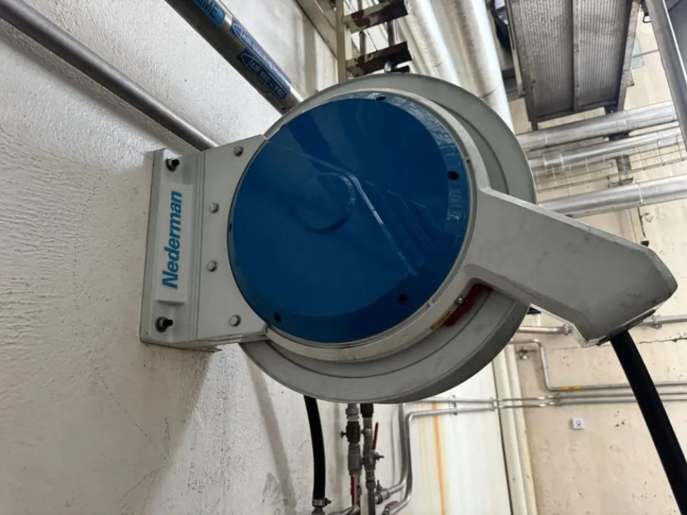 Nederman Hose reel