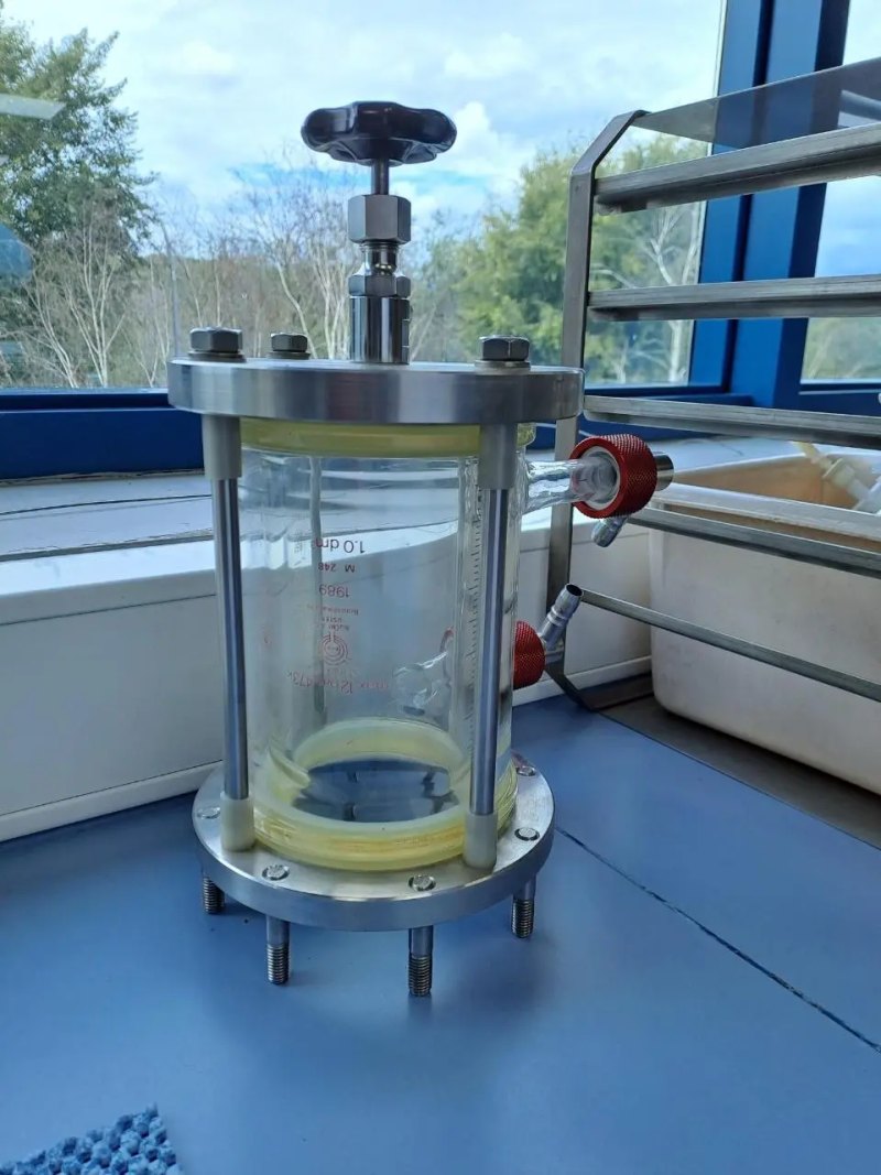 BUCHI LABORATORY HYDROGENATOR