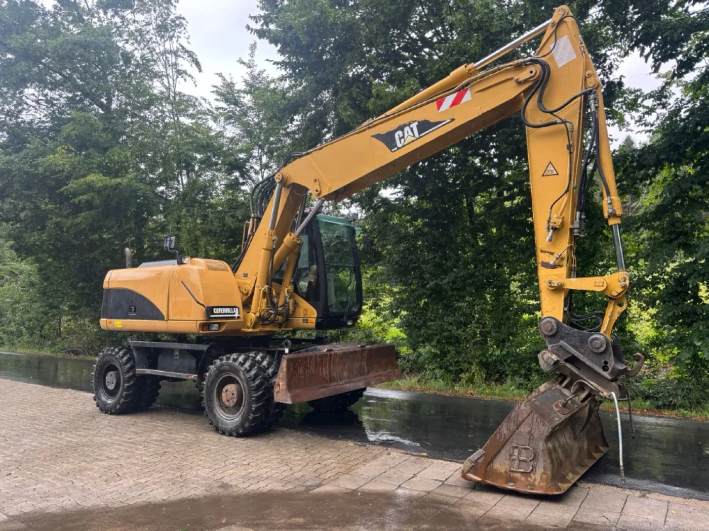 CAT - M 316 C - 8