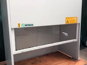 CAPPA CHIMICA AD ESPULSIONE – INTERLAB