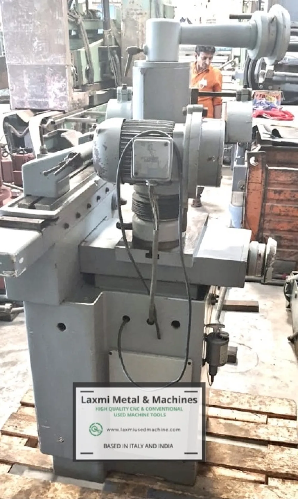 UNIVERSAL TOOL AND CUTTER GRINDER, LC 35 (Italy) - Laxmi Metal & Machines, Rohtak
