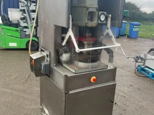 Hunt’s 11″ Pie Press